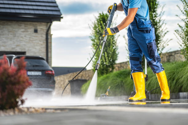 Fence Pressure Washing in Eugene, OR